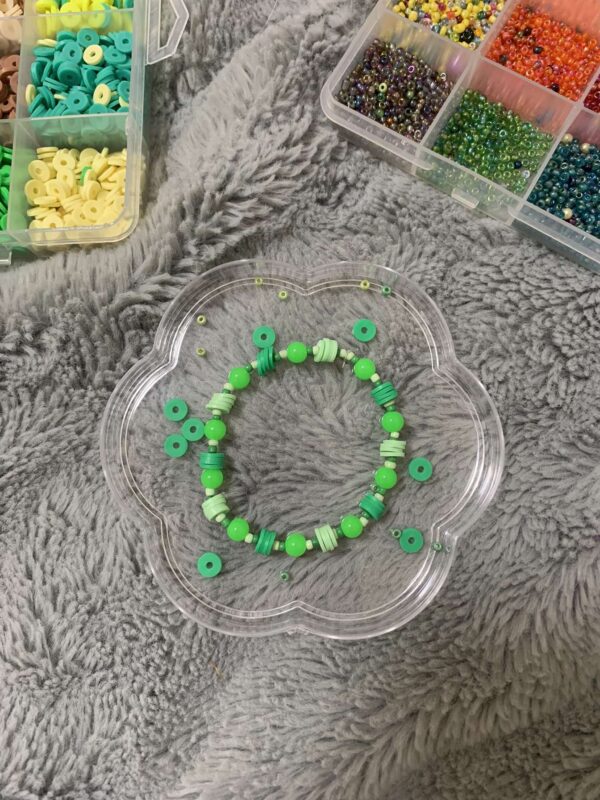Color-matched bracelet