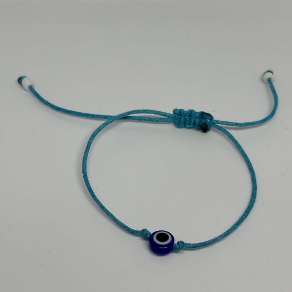 Sapphire gaze - Image 2